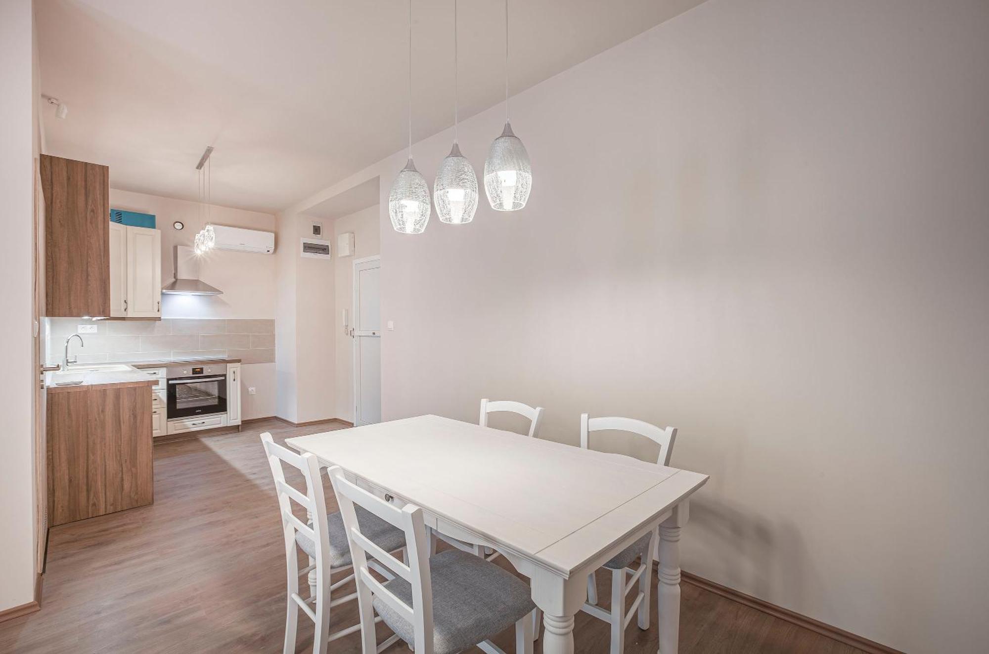 Freedom Apartment Near Parlament With Ac Будапеща Екстериор снимка