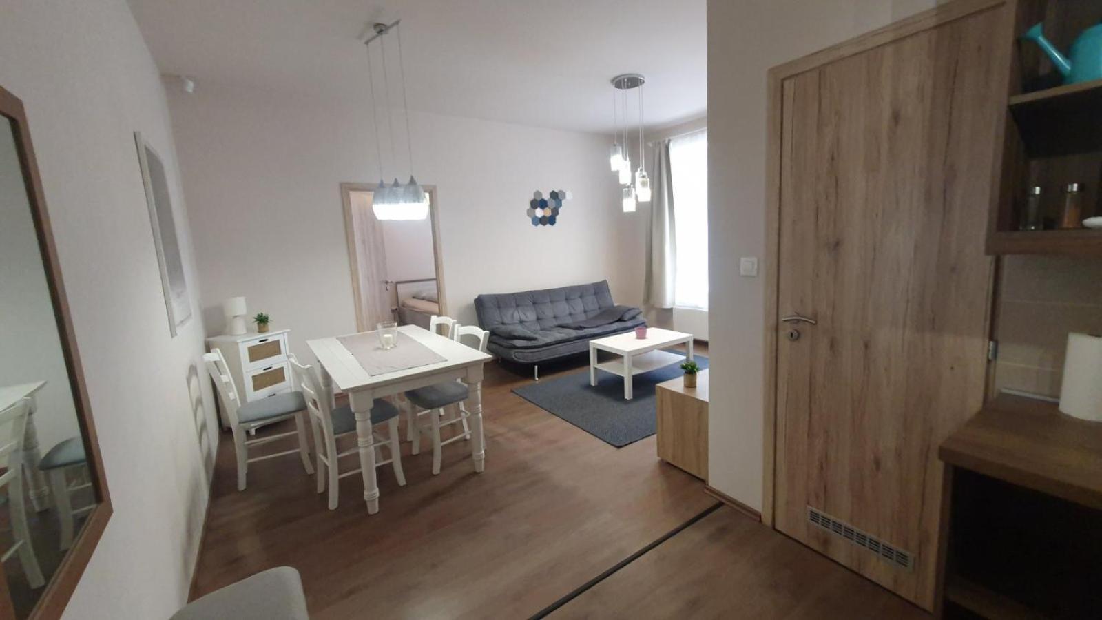 Freedom Apartment Near Parlament With Ac Будапеща Екстериор снимка